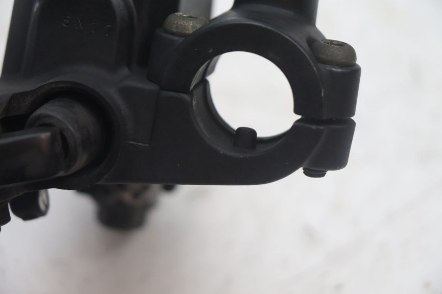 photo de CILINDRO MAESTRO DE FRENO TRASERO YAMAHA XMAX X-MAX 125 (2006 - 2009) - Detalles de los puntos de fijación