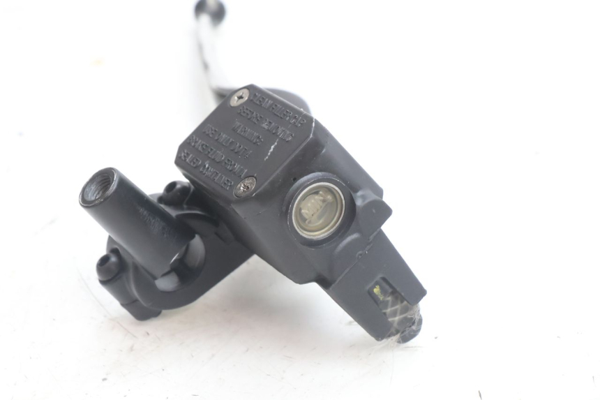 photo de CILINDRO MAESTRO DE FRENO TRASERO YAMAHA X-MAX XMAX 125 (2010 - 2013) - Estado de la superficie y material