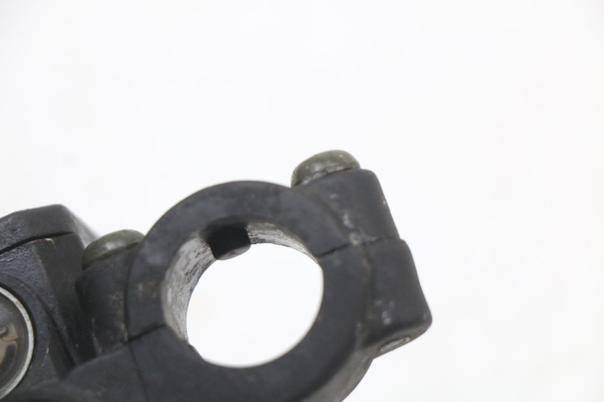 photo de CILINDRO MAESTRO DE FRENO TRASERO PIAGGIO X8 125 (2004 - 2007) - Detalles de los puntos de fijación