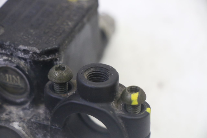 photo de BOMBA FRENO TRASERO PIAGGIO XEVO - X EVO 125 (2007 - 2017) - Otra perspectiva