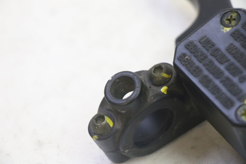 photo de BOMBA FRENO TRASERO PIAGGIO XEVO - X EVO 125 (2007 - 2017) - Otra perspectiva