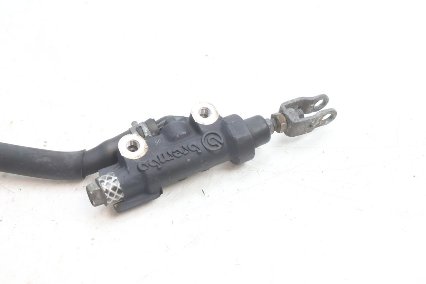 photo de BOMBA FRENO TRASERO YAMAHA XJR 1300 (1998 - 2002) - Estado de la superficie y material