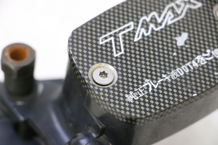 photo de BOMBA FRENO TRASERO YAMAHA XP T-MAX ABS 500 (2005 - 2005) - Otra perspectiva