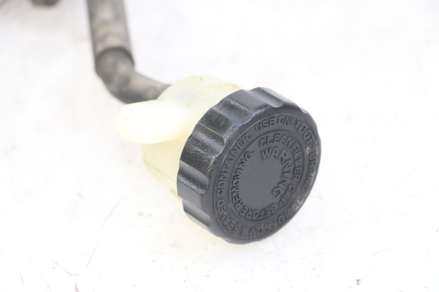 photo de CILINDRO MAESTRO DE FRENO TRASERO YAMAHA FZS FAZER 600 (2001 - 2003) - Zoom estado de uso