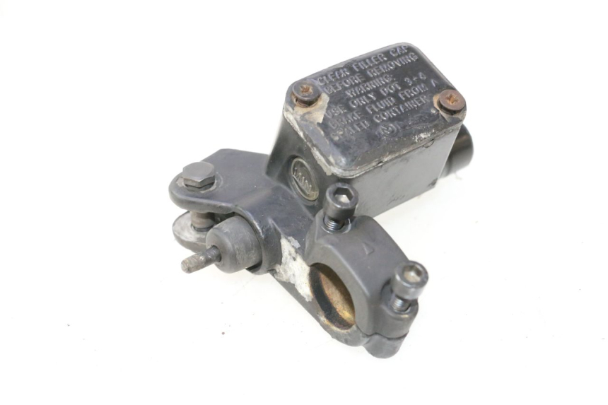 photo de BOMBA FRENO TRASERO YAMAHA YP MAJESTY 125 (2007 - 2010) - Marcados y referencias originales