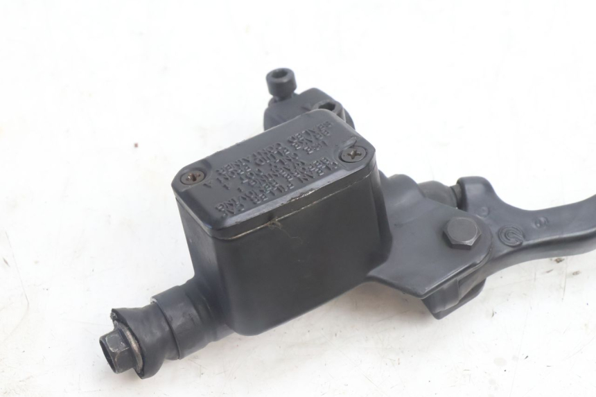 photo de BOMBA FRENO TRASERO YAMAHA YP MAJESTY 125 (2007 - 2010) - Detalle de la pieza
