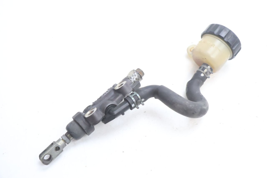 photo de BOMBA FRENO TRASERO YAMAHA YZF R GENESIS 750 (1993 - 1998) - Otra perspectiva