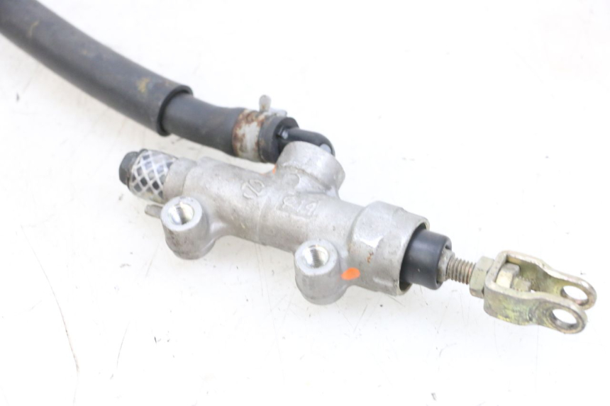 photo de BOMBA FRENO TRASERO KAWASAKI ZR 7 750 (1999 - 2004) - Zoom estado de uso