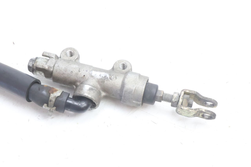 photo de BOMBA FRENO TRASERO KAWASAKI ZZR 600 (1995 - 2004) - Detalle de la pieza
