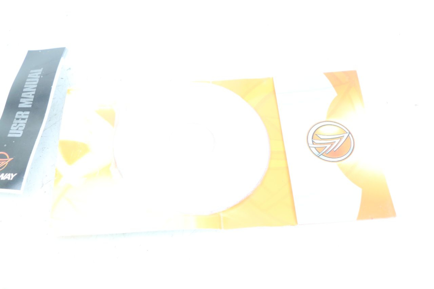 photo de MANUAL DEL USUARIO KEEWAY F-ACT FACT 50 (2006 - 2011) - Detalles de los puntos de fijación