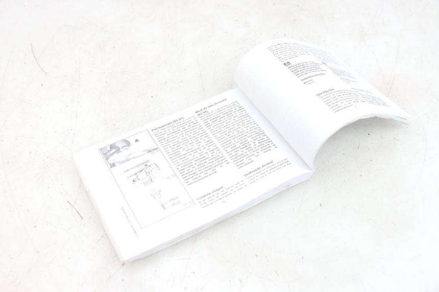 photo de MANUAL DEL USUARIO PIAGGIO FLY 125 (2005 - 2012) - Primer plano técnico