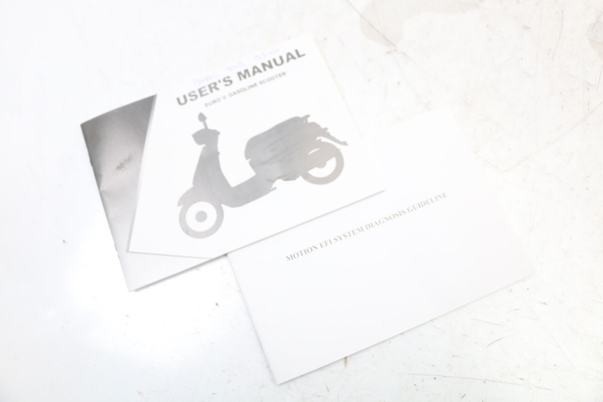 photo de MANUAL DEL USUARIO MASH LEGEND'R 4T 50 (2021 - 2025) - Vista principal