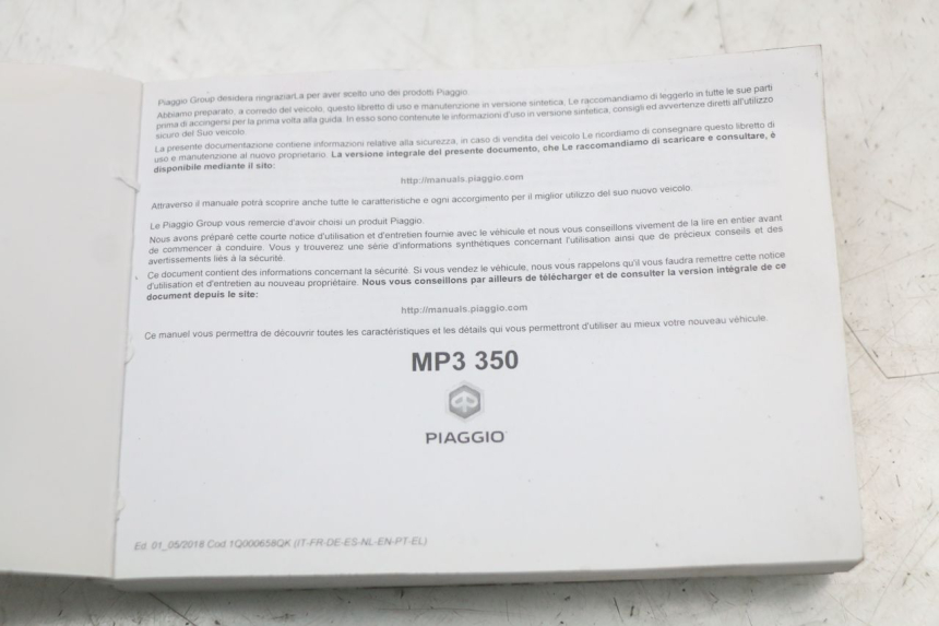 photo de MANUAL DEL USUARIO PIAGGIO MP3 HPE 350 (2018 - 2020) - Otra perspectiva
