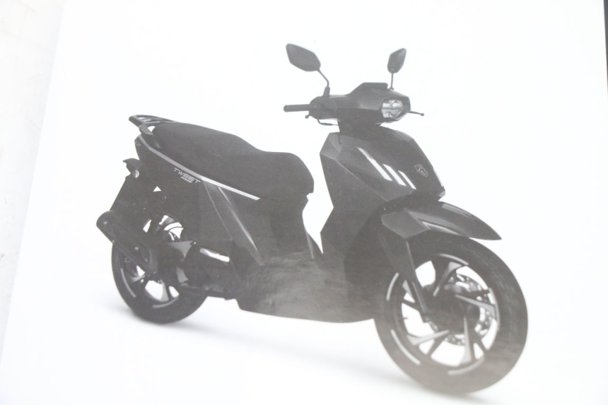 photo de MANUAL DEL USUARIO PEUGEOT TWEET 4T 50 (2023 - 2025) - Detalle de la pieza