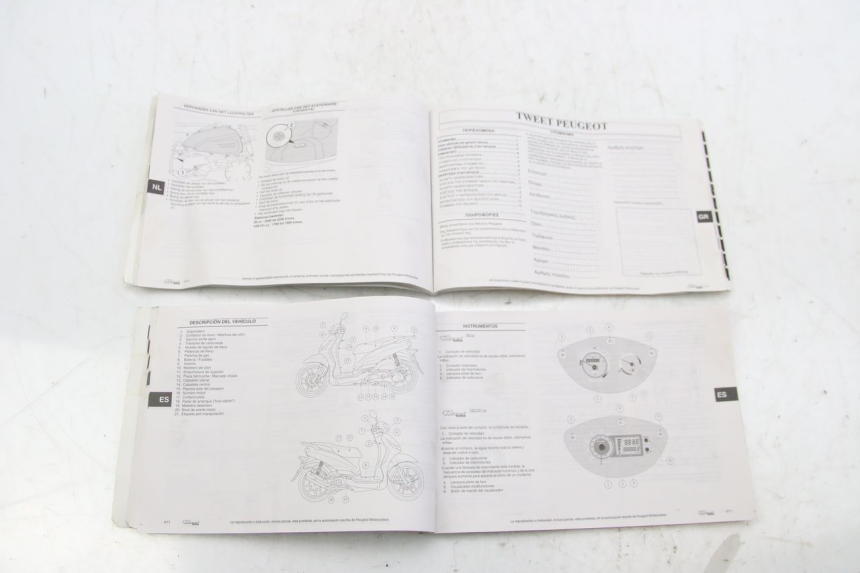 photo de MANUAL DEL USUARIO PEUGEOT TWEET 4T 50 (2010 - 2014) - Otra perspectiva