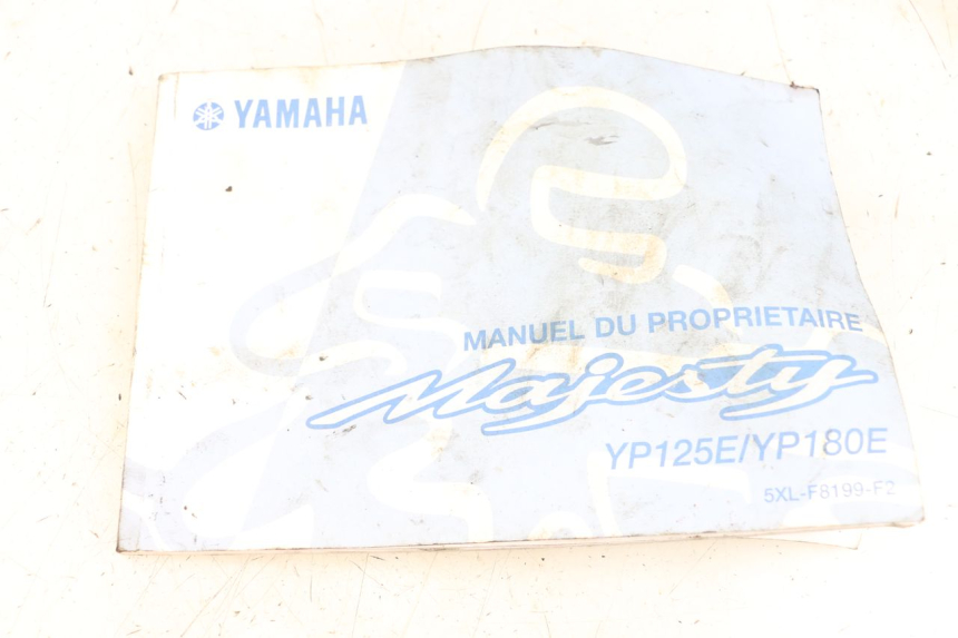 photo de MANUAL DEL USUARIO YAMAHA YP MAJESTY 125 (2002 - 2006) - Vista principal