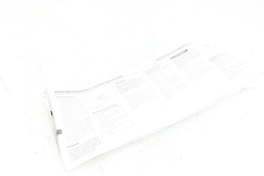 photo de MANUAL DEL USUARIO YAMAHA YP MAJESTY 125 (2002 - 2006) - Zoom estado de uso