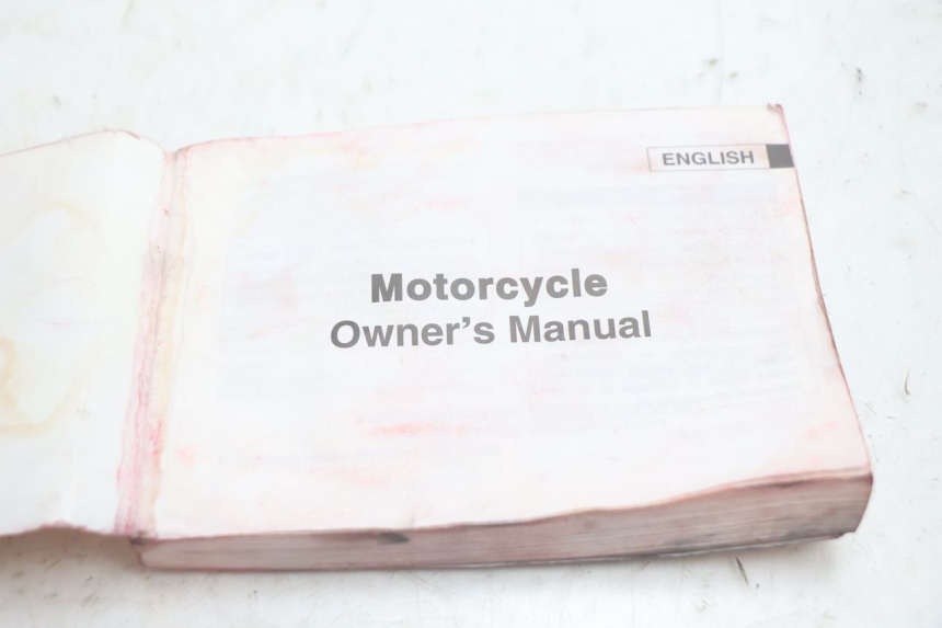photo de MANUAL DEL USUARIO KAWASAKI ZX-6R ZX6R 600 (2000 - 2002) - Detalles de los puntos de fijación