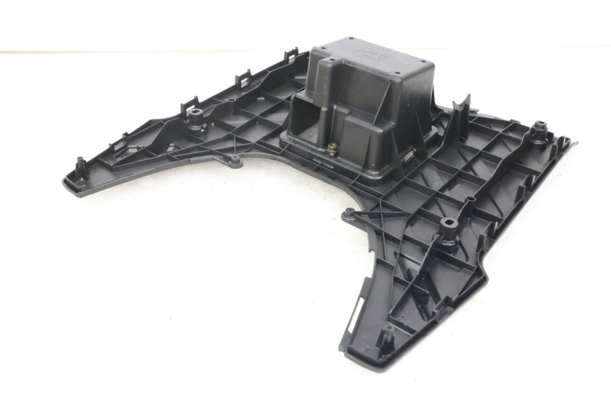 photo de TAPA REPOSAPIES DAELIM A-FOUR 2T 50 (2005 - 2012) - Primer plano técnico