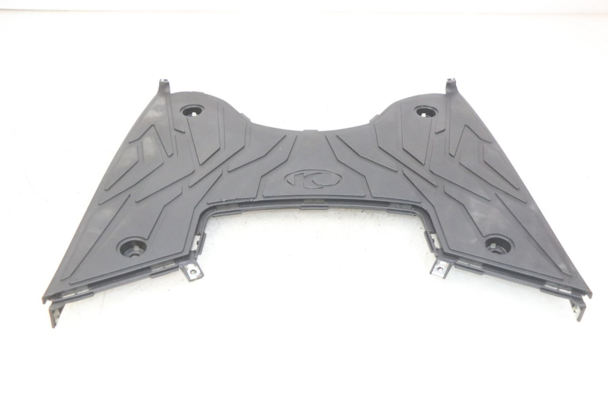 photo de ESTRIBO KYMCO AGILITY 16+ 4T 50 (2018 - 2023) - Otra perspectiva