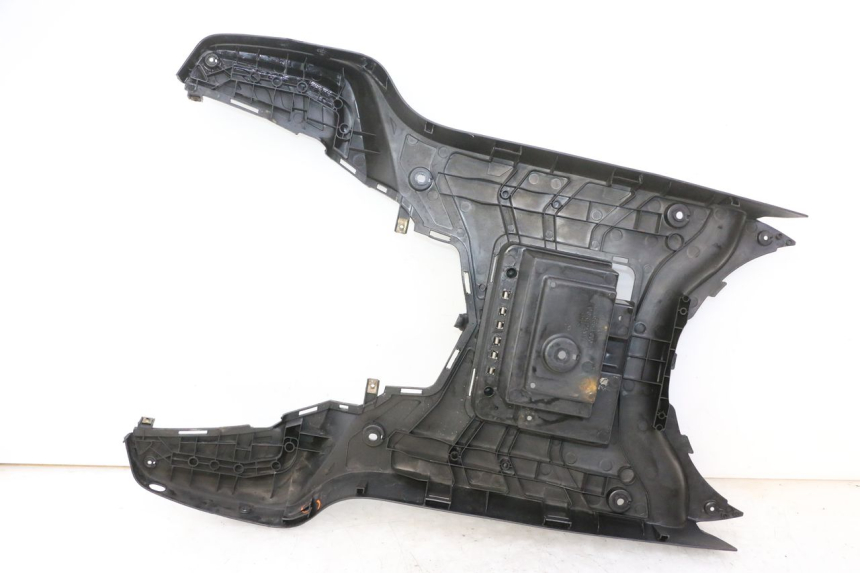 photo de TAPA REPOSAPIES KYMCO AGILITY NAKED RENOUVO 2T 50 (2011 - 2018) - Recambio usado revisado