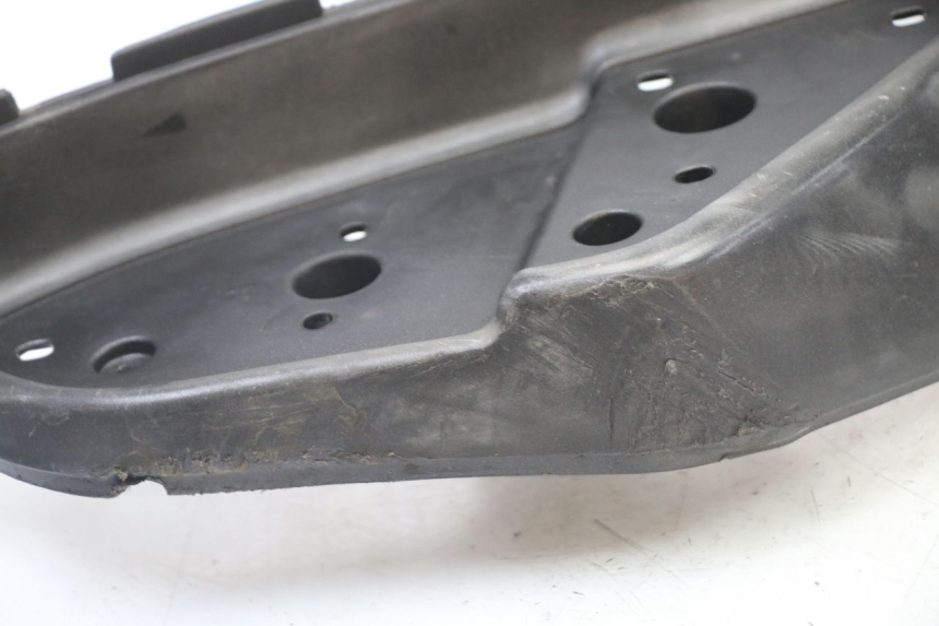 photo de TAPA REPOSAPIES APRILIA ATLANTIC 125 (2003 - 2009) - Vista general del producto