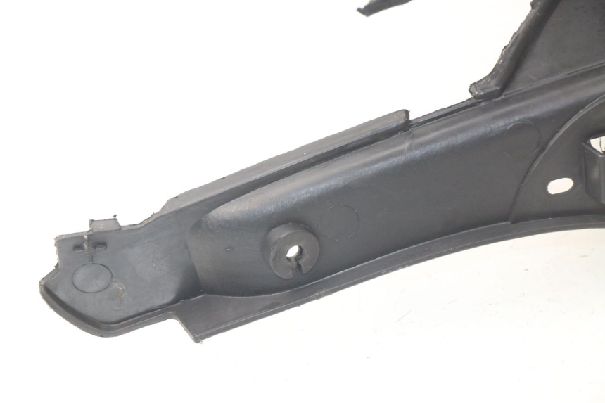 photo de ESTRIBO JONWAY AZTRAL 125 (2008 - 2017) - Primer plano técnico