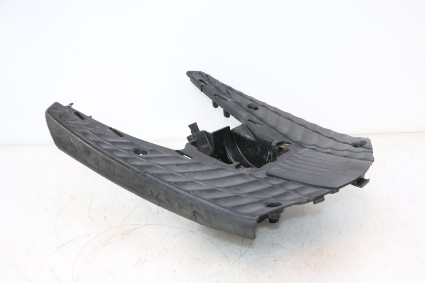 photo de TAPA REPOSAPIES MBK BOOSTER ROCKET 50 (1995 - 1998) - Primer plano técnico