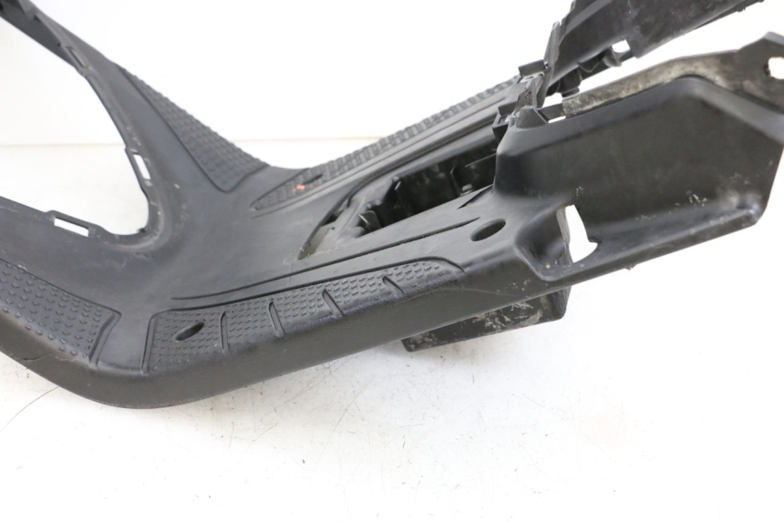 photo de ESTRIBO MBK BOOSTER SPIRIT 50 (2004 - 2017) - Características distintivas