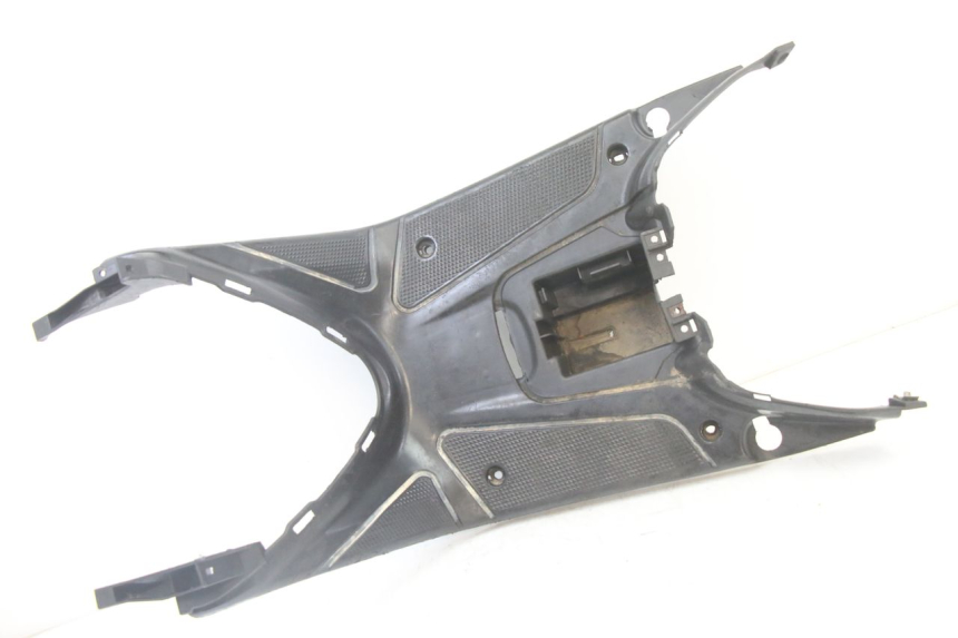 photo de TAPA REPOSAPIES MBK BOOSTER SPIRIT NAKED 50 (2004 - 2017) - Detalle de la pieza