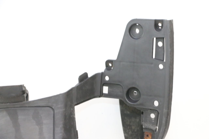 photo de ESTRIBO SUZUKI BURGMAN 125 (2007 - 2014) - Primer plano de alta resolución