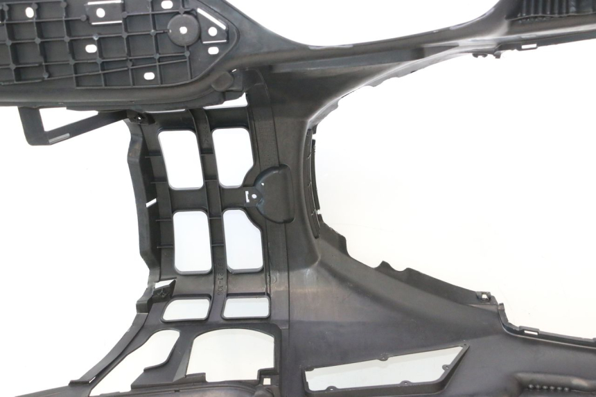 photo de TAPA REPOSAPIES SUZUKI BURGMAN EXECUTIVE ABS 650 (2006 - 2012) - Otra vista del artículo