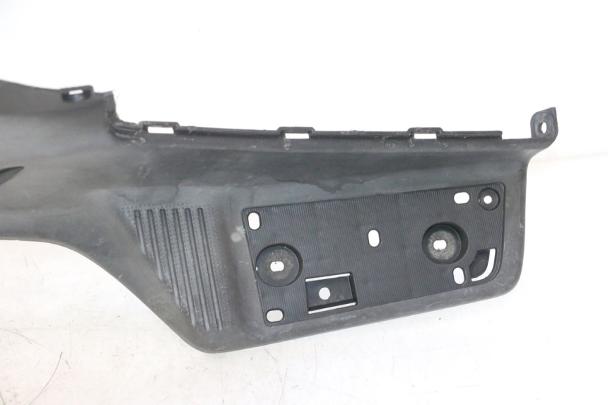 photo de TAPA REPOSAPIES SUZUKI BURGMAN EXECUTIVE ABS 650 (2006 - 2012) - Vista principal