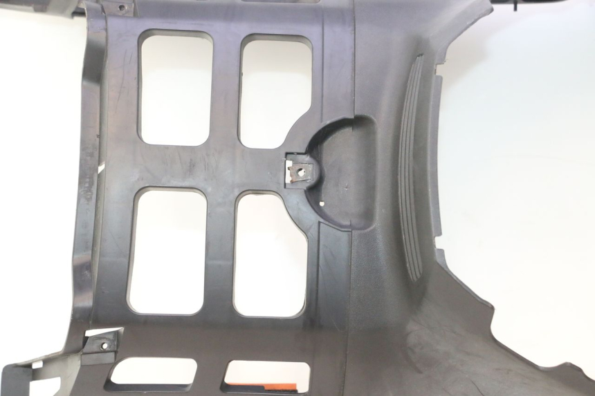 photo de TAPA REPOSAPIES SUZUKI BURGMAN EXECUTIVE ABS 650 (2006 - 2012) - Vista general del producto