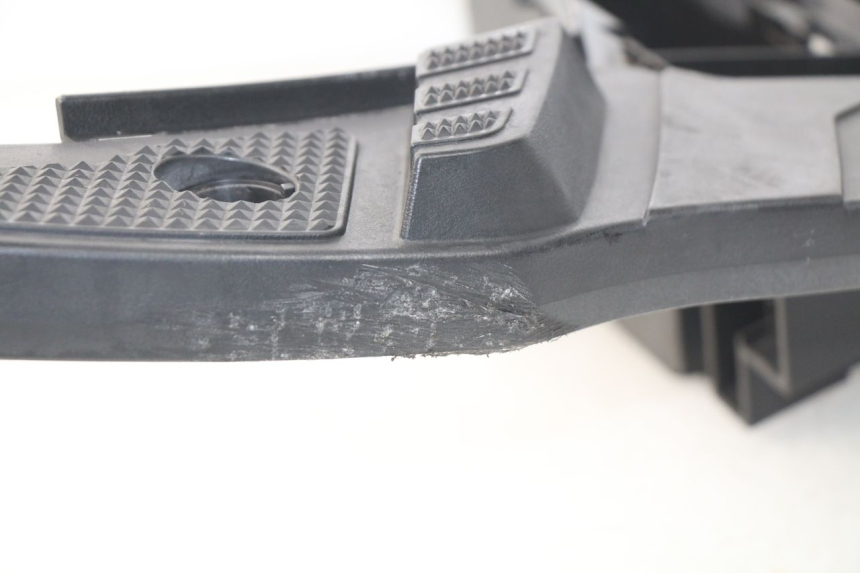 photo de ESTRIBO YAMAHA BW'S BWS 125 (2010 - 2013) - Zoom estado de uso