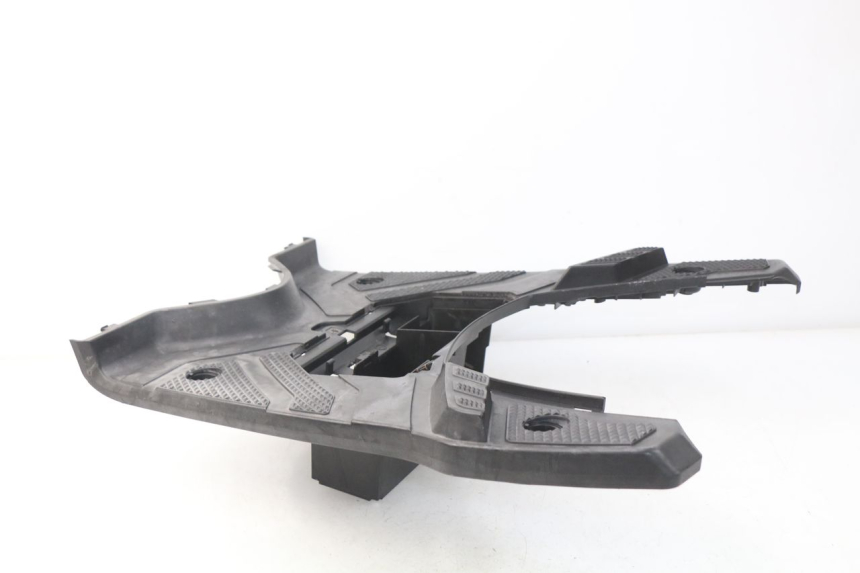 photo de ESTRIBO YAMAHA BW'S BWS 125 (2010 - 2013) - Primer plano técnico