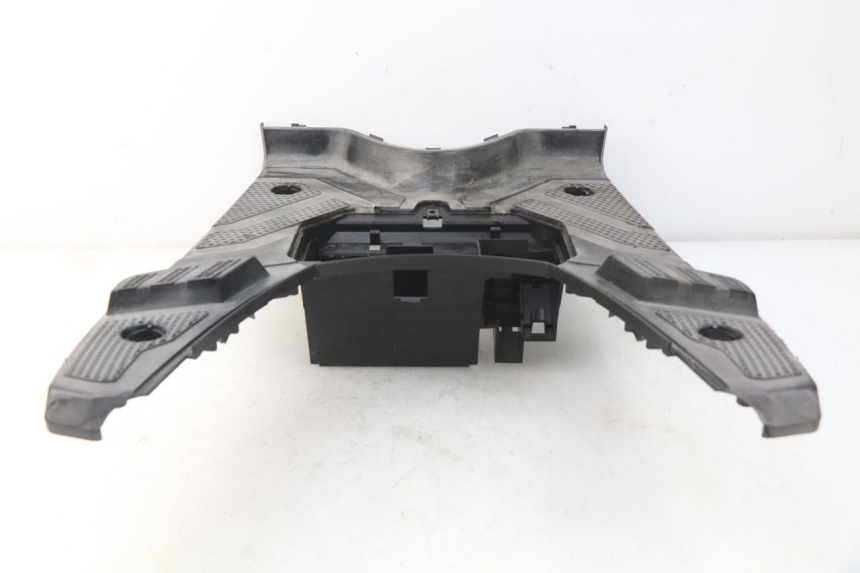 photo de ESTRIBO YAMAHA BW'S BWS 125 (2010 - 2013) - Detalle de la pieza