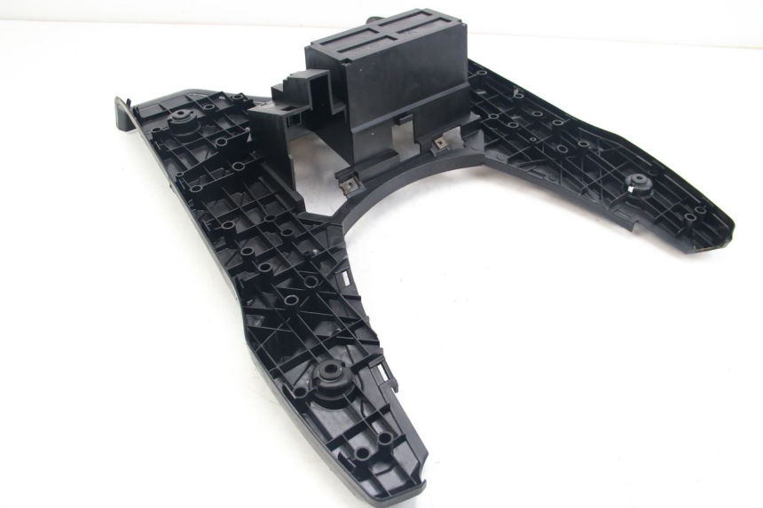 photo de ESTRIBO YAMAHA BW'S BWS 125 (2010 - 2013) - Enfoque en la estructura