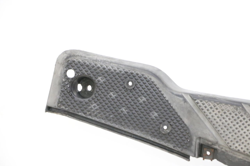 photo de TAPA REPOSAPIES YAMAHA BW'S 100 (1999 - 2002) - Zoom calidad de ocasión