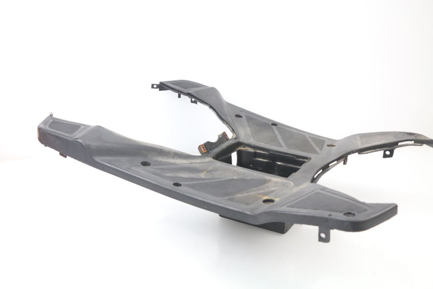 photo de TAPA REPOSAPIES REVATTO CITYONE 125 (2006 - 2007) - Marcados y referencias originales