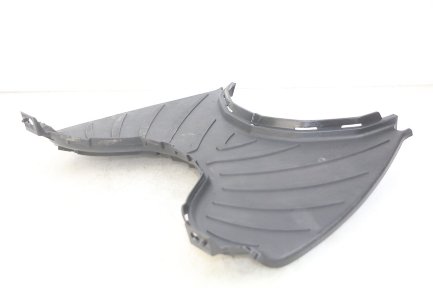 photo de ESTRIBO PEUGEOT CITYSTAR 125 (2011 - 2017) - Primer plano técnico