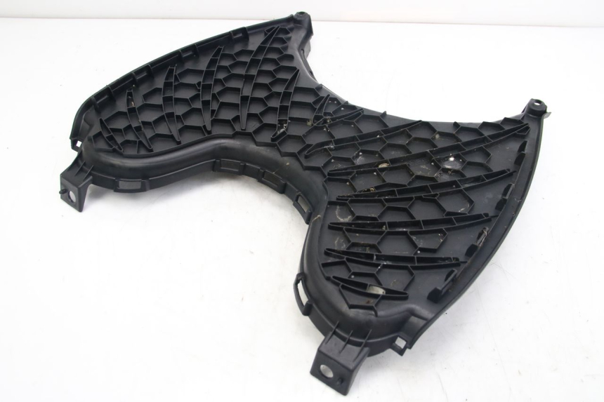 photo de ESTRIBO PEUGEOT CITYSTAR 50 (2013 - 2017) - Estado de la superficie y material