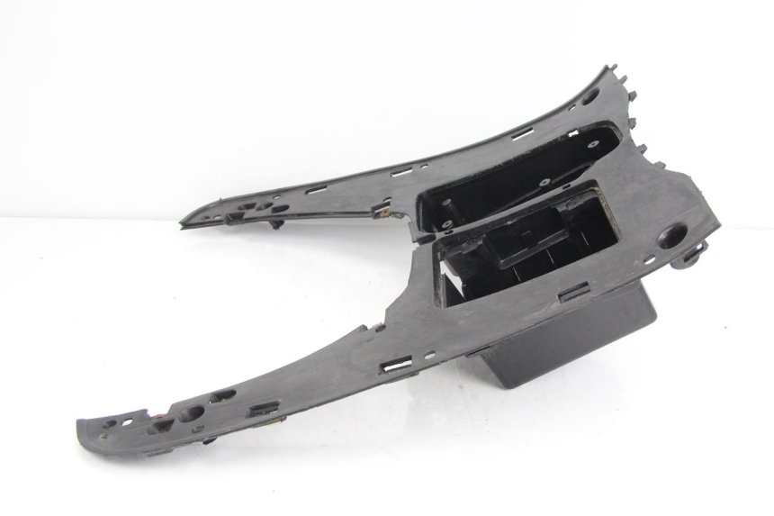 photo de TAPA REPOSAPIES JMSTAR CJ12M 125 (2005 - 2007) - Recambio usado revisado