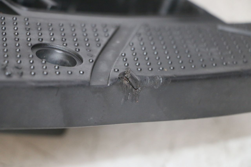 photo de ESTRIBO SYM CROX 4T 50 (2016 - 2023) - Zoom estado de uso