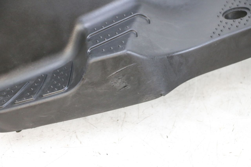 photo de ESTRIBO SYM CROX 4T 50 (2016 - 2023) - Estado de la superficie y material