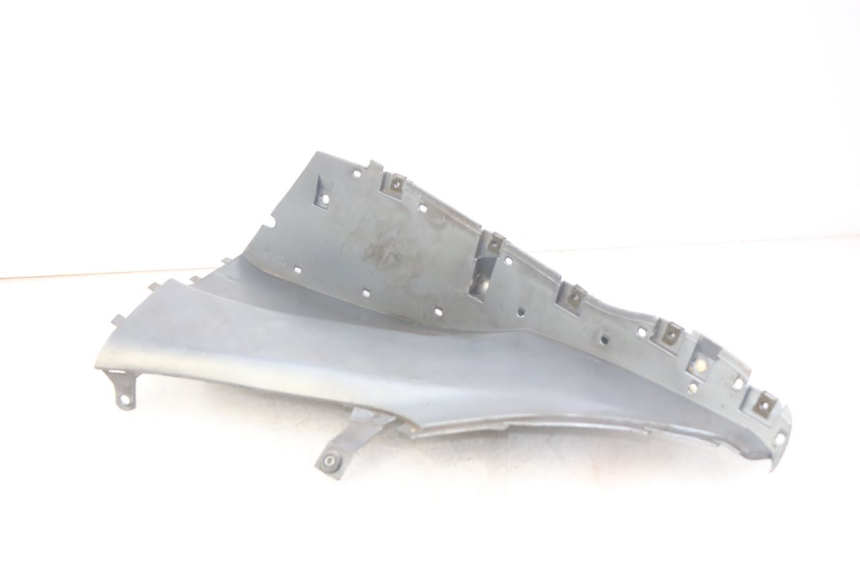 photo de PATA DE APOYO DERECHA BMW C1 125 (2000 - 2003) - Detalles de los puntos de fijación