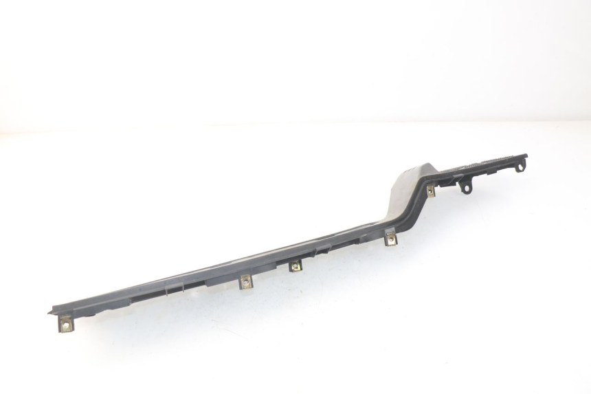 photo de PATA DE APOYO DERECHA KYMCO DINK STREET 125 (2009 - 2014) - Primer plano técnico