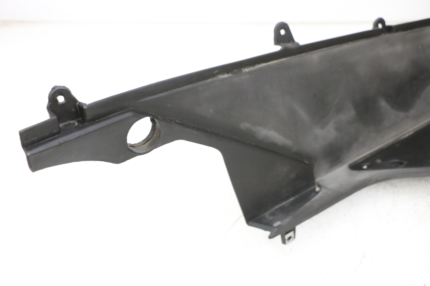 photo de TAPA REPOSAPIES DERECHA JM MOTORS GTS 125 (2015 - 2019) - Zoom estado de uso