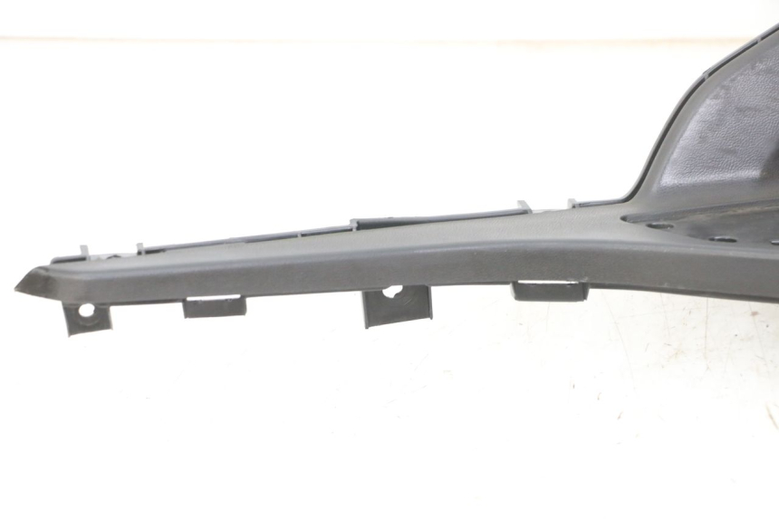 photo de PATA DE APOYO DERECHA KYMCO X-TOWN XTOWN 125 (2016 - 2021) - Estado de la superficie y material