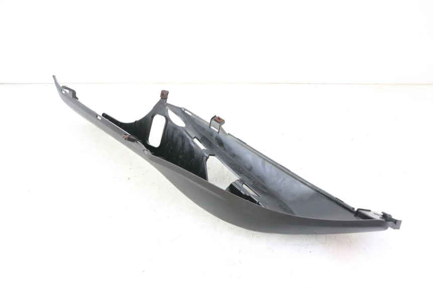 photo de TAPA REPOSAPIES DERECHA MBK OVETTO ONE 2T 50 (2013 - 2017) - Zoom estado de uso